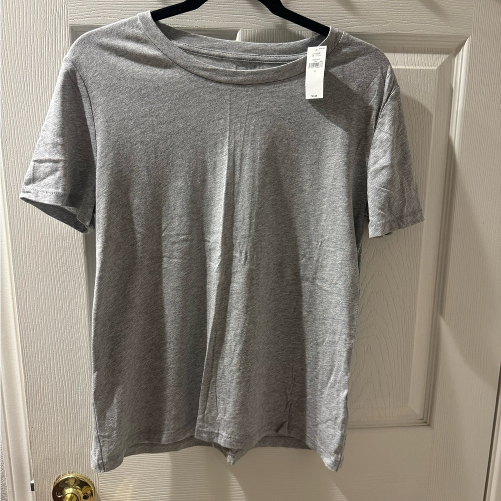 GAP Gray Short Sleeve Tee